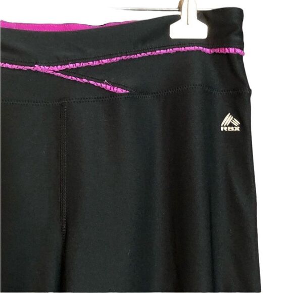 3 for $30! Rbx black & pink capris‎ - Picture 3 of 8